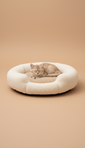 Plush Pet Bed with Roségold Trim